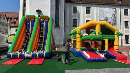 Über epia kann man auf Hüpfburgen mieten